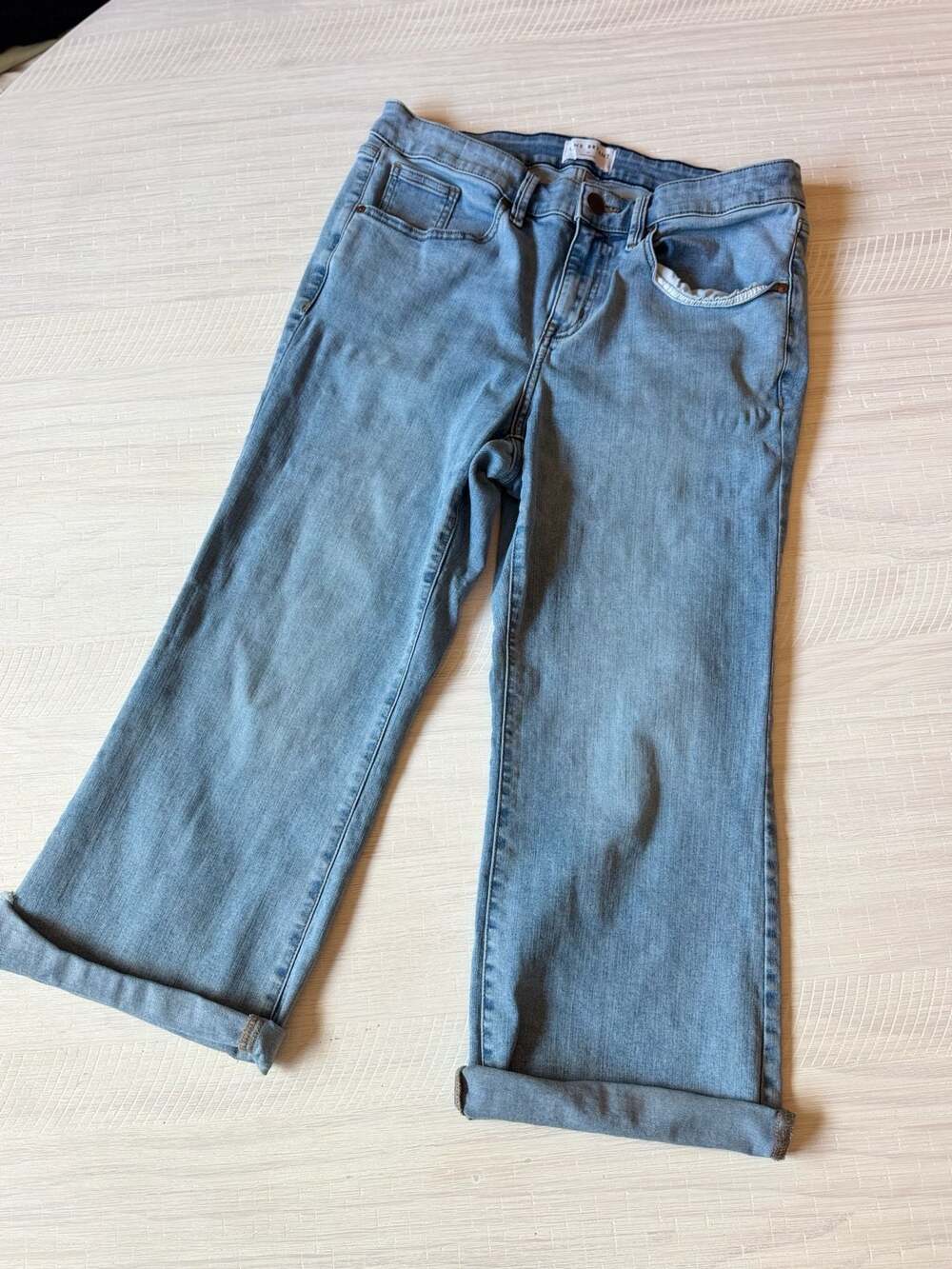 Lane Bryant Women's Light Wash Cropped Wide Leg Jeans Size 12